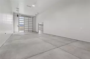 10083 N Larkspur Dr, Kingman, AZ 86401 - Photo 17