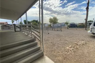 1901 Hualapai Dr, Bullhead City, AZ 86442 - Photo 17