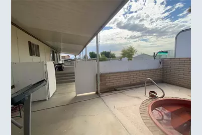 1901 Hualapai Drive, Bullhead City, AZ 86442 - Photo 15