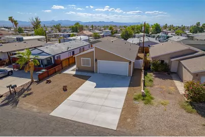 1788 Riverside Drive, Bullhead City, AZ 86442 - Photo 3