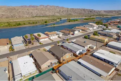 1788 Riverside Drive, Bullhead City, AZ 86442 - Photo 17