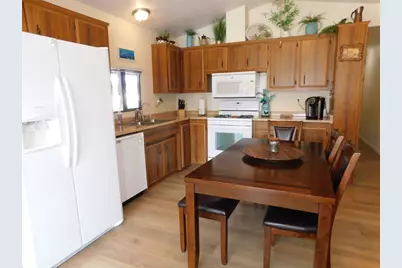 1785 Riverside Drive, Bullhead City, AZ 86442 - Photo 21