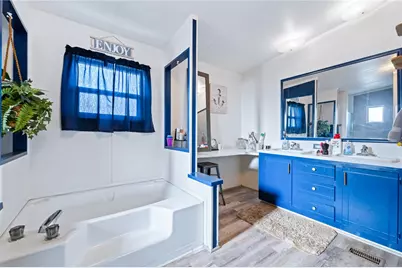 8005 S Evergreen Drive, Mohave Valley, AZ 86440 - Photo 17