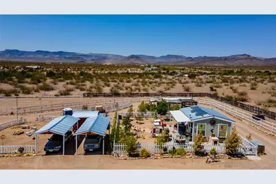 5969 N Escuela Road, Golden Valley, AZ 86413 - Photo 9