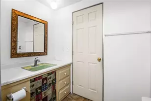 3565 E Buena Vista Cir, Kingman, AZ 86409 - Photo 9