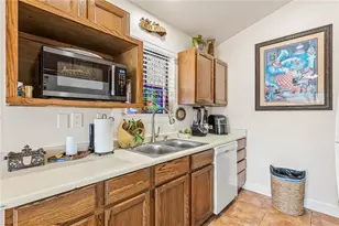 537 Roadrunner Dr, Bullhead City, AZ 86442 - Photo 13