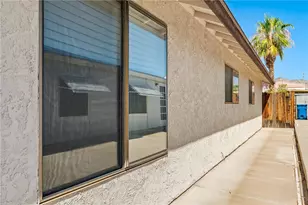 537 Roadrunner Dr, Bullhead City, AZ 86442 - Photo 7