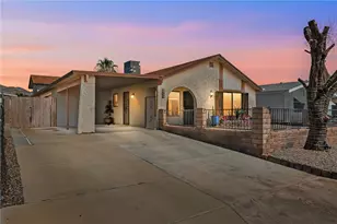 537 Roadrunner Dr, Bullhead City, AZ 86442 - Photo 1