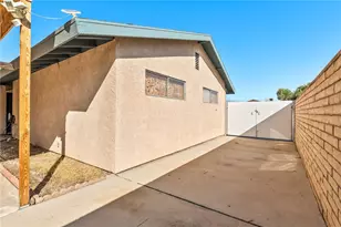 1460 Terrace Dr, Bullhead City, AZ 86442 - Photo 41