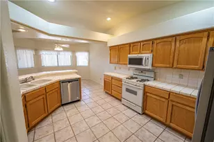 1142 E Cactus Valley Dr, Kingman, AZ 86409 - Photo 31