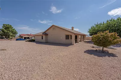 1142 E Cactus Valley Drive, Kingman, AZ 86409 - Photo 11