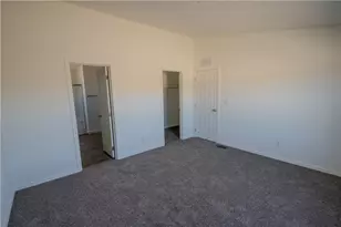 5874 Ehrenburg Dr, Golden Valley, AZ 86413 - Photo 19