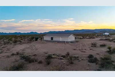 5874 Ehrenburg Drive, Golden Valley, AZ 86413 - Photo 33