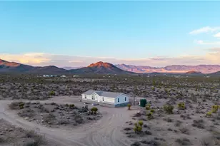 5874 Ehrenburg Dr, Golden Valley, AZ 86413 - Photo 27