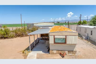 10018 Driftwood Circle, Mohave Valley, AZ 86440 - Photo 15