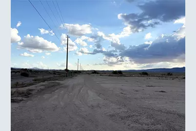 N/A Route 66, Kingman, AZ 86409 - Photo 1