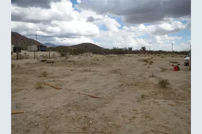 11964 Nolan Road, Yucca, AZ 86438 - Photo 33