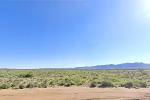 Lot B W Unkar Dr, Golden Valley, AZ 86413 - Photo 1