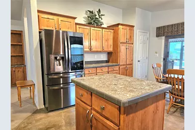 2350 Adobe Road  #310, Bullhead City, AZ 86442 - Photo 21