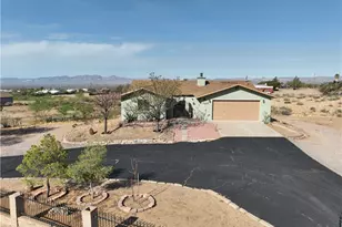 3967 N Bryce Rd, Golden Valley, AZ 86413 - Photo 3