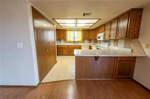 3967 N Bryce Rd, Golden Valley, AZ 86413 - Photo 15