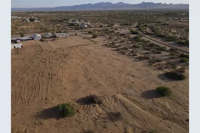 016S W Claim Drive, Golden Valley, AZ 86413 - Photo 3