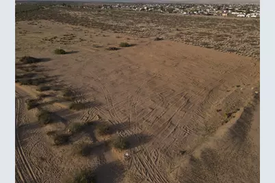 016S W Claim Drive, Golden Valley, AZ 86413 - Photo 7