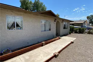 1946 E Orca Ln, Bullhead City, AZ 86442 - Photo 5