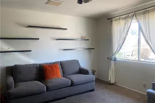 1946 E Orca Ln, Bullhead City, AZ 86442 - Photo 7