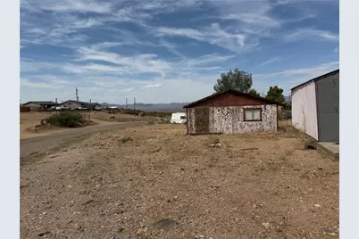 3345 W Gordon Lane, Golden Valley, AZ 86413 - Photo 5