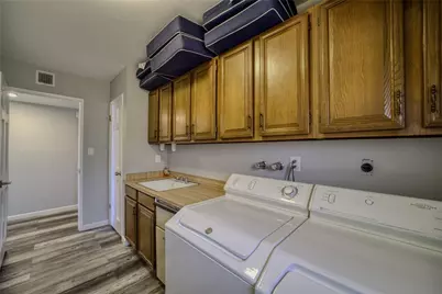 1055 Terrace Drive, Bullhead City, AZ 86442 - Photo 35