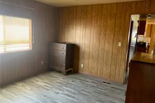 7587 W Unkar Dr, Golden Valley, AZ 86413 - Photo 17