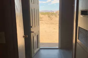 7587 W Unkar Dr, Golden Valley, AZ 86413 - Photo 13