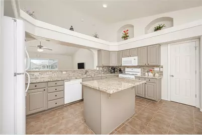 10720 S Fountain Cove, Mohave Valley, AZ 86440 - Photo 19