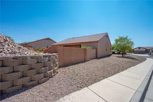 2615 Sanctuary Dr, Bullhead City, AZ 86442 - Photo 5