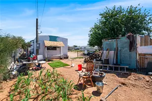 3534 E Oriole Ln, Kingman, AZ 86409 - Photo 13