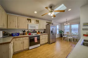 2350 Adobe Rd, Bullhead City, AZ 86442 - Photo 23