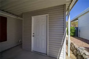 2350 Adobe Rd, Bullhead City, AZ 86442 - Photo 13