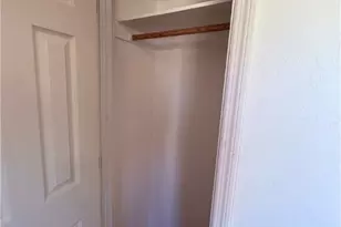 1757 S Glenbar Rd, Golden Valley, AZ 86413 - Photo 19