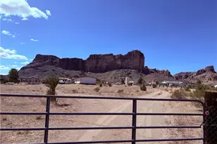 1757 S Glenbar Rd, Golden Valley, AZ 86413 - Photo 1