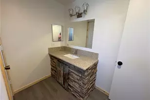 1757 S Glenbar Rd, Golden Valley, AZ 86413 - Photo 13