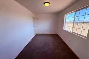 1757 S Glenbar Rd, Golden Valley, AZ 86413 - Photo 21