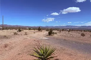 1757 S Glenbar Rd, Golden Valley, AZ 86413 - Photo 27