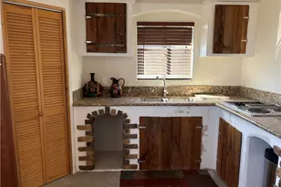 1757 S Glenbar Rd, Golden Valley, AZ 86413 - Photo 9