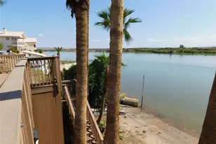 2077 Whitewater Dr, Bullhead City, AZ 86442 - Photo 15