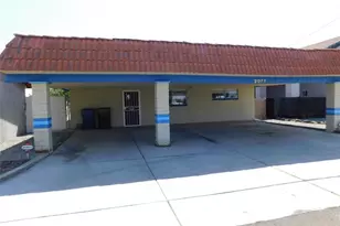 2077 Whitewater Dr, Bullhead City, AZ 86442 - Photo 1