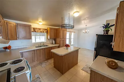 4805 N Van Nuys Road, Kingman, AZ 86409 - Photo 17