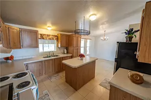 4805 N Van Nuys Rd, Kingman, AZ 86409 - Photo 17