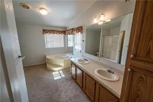 4805 N Van Nuys Rd, Kingman, AZ 86409 - Photo 25