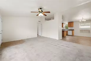 3715 E Robin Ln, Kingman, AZ 86409 - Photo 3